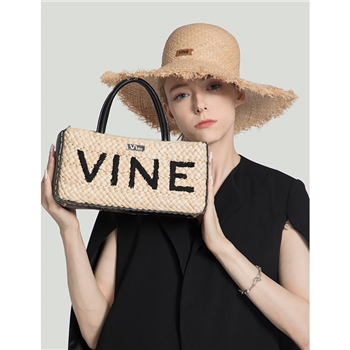 VINE维内刺绣定制送礼物必备心意款可定制文字通勤时尚手提包